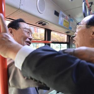 오거돈 시장 “시민도 만나고 환경도 생각하는 일석이조”