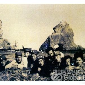 1955년 ‘독도와 평화선’ 영화 제작, 극장 개봉... 노무현 정부, 영해 밖 10개 해저 지명 등재